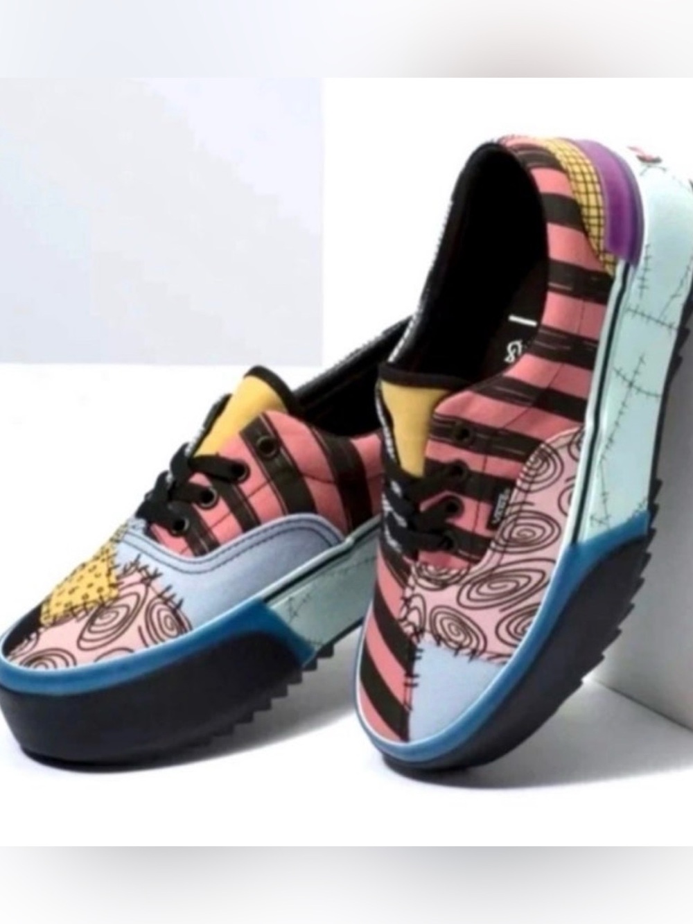 Vans Nightmare Before Christmas Platform Limited Edition Lace Up Sneakers